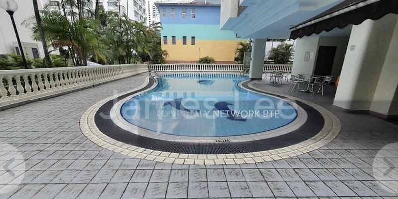 4 Bed Apartment (Condo) for Sale in  St Francis Court - Image 2